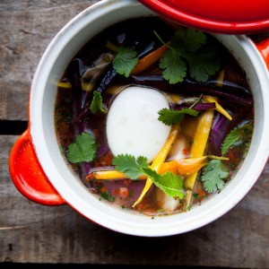 Sanocho de la semana con huevo cocido a baja temperatura y vegetales bebe