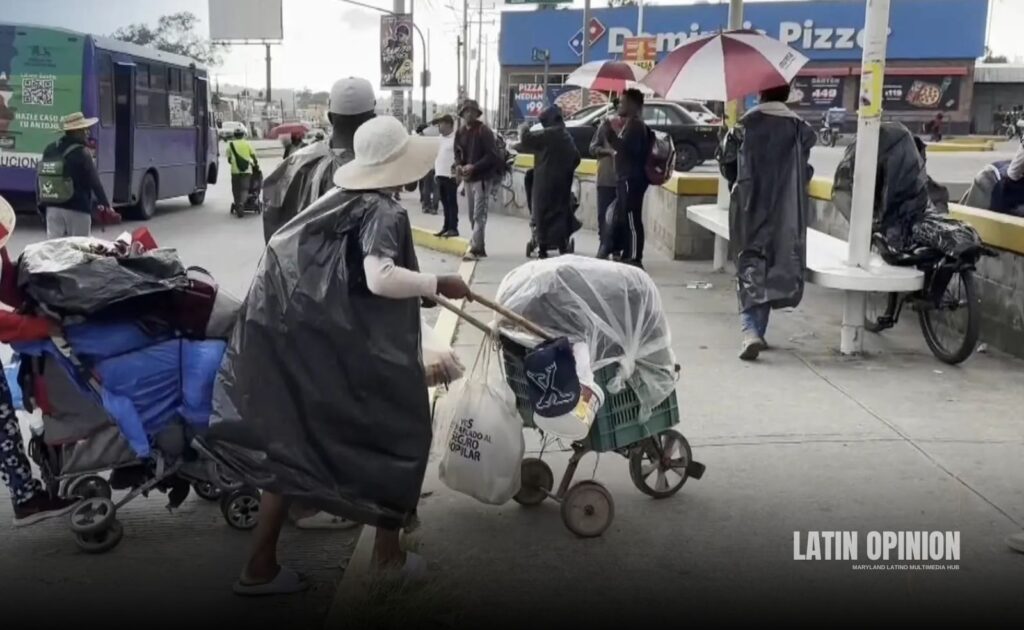 Migrantes piden a Sheinbaum libre transito