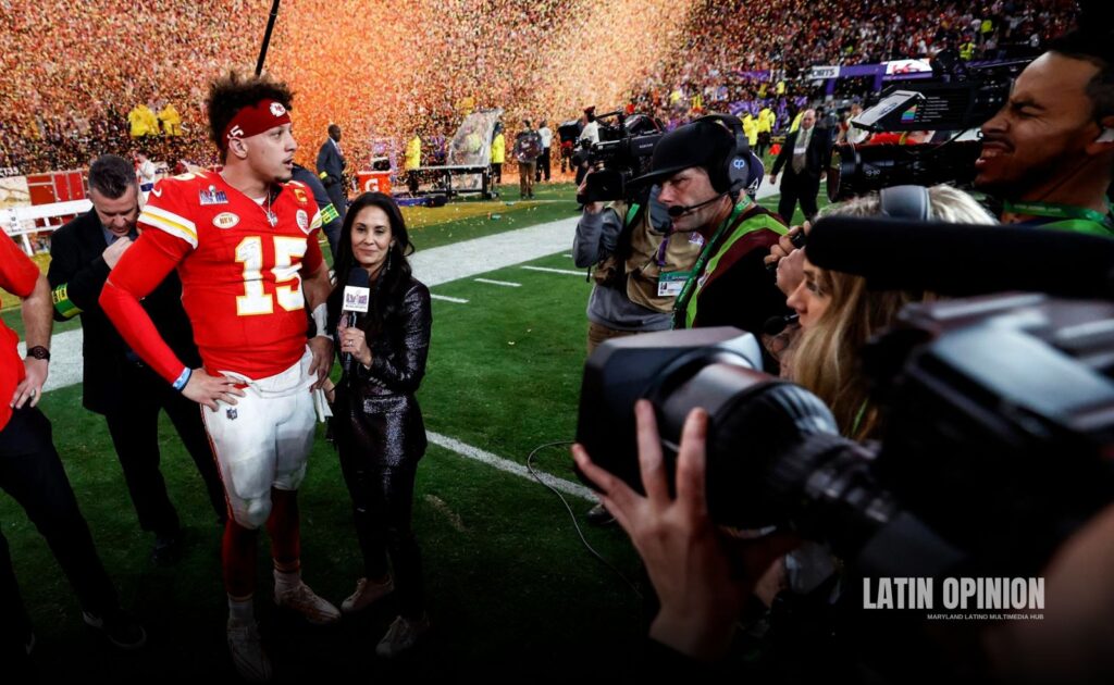 Camisetas más valoradas en NFL Los 'quarterbacks' CJ Stroud, de Houston Texans; Caleb Williams, de Chicago Bears, y Patrick Mahomes, de los campeones Kansas City Chiefs, encabezan la lista de jugadores con las camisetas más vendidas de la NFL hasta la semana 10 de la temporada.