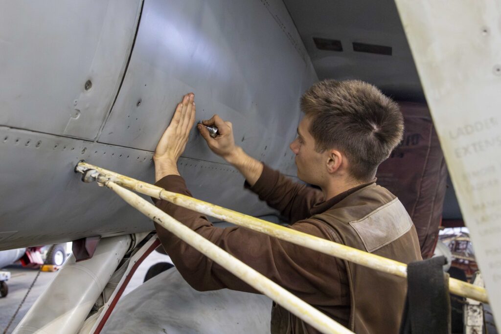 avion de combate en baltimore