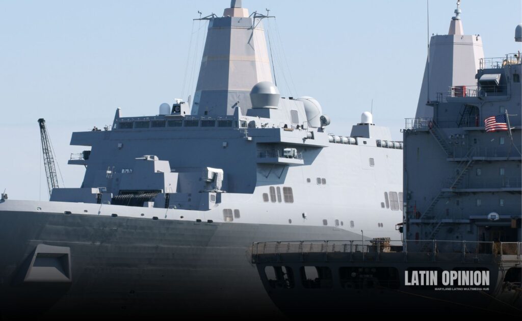 desalojo de Academia Naval