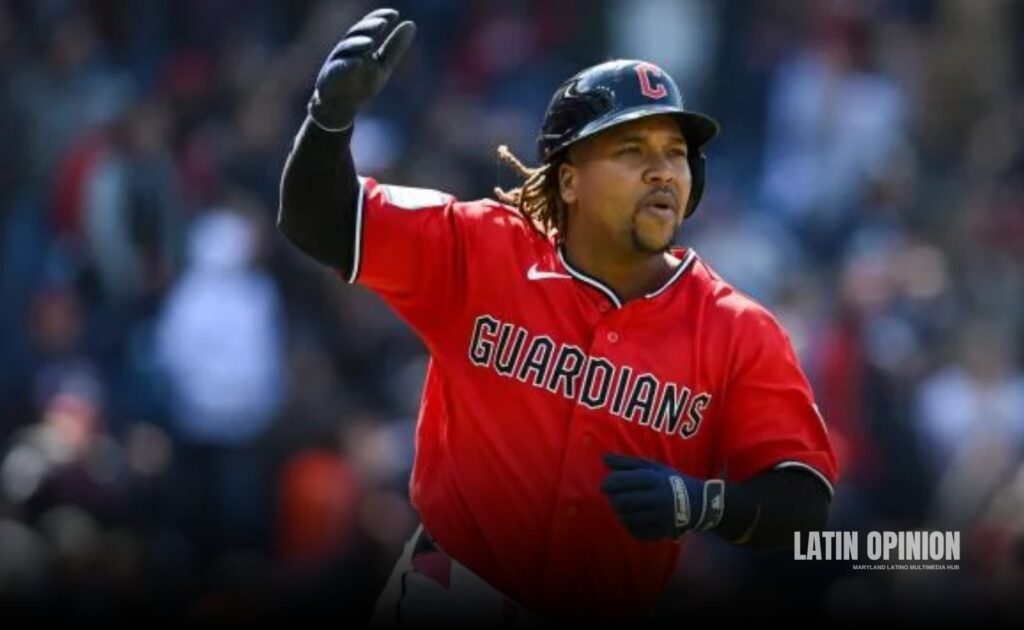 Guardianes vencen a Orioles 8-4 para ganar la serie
