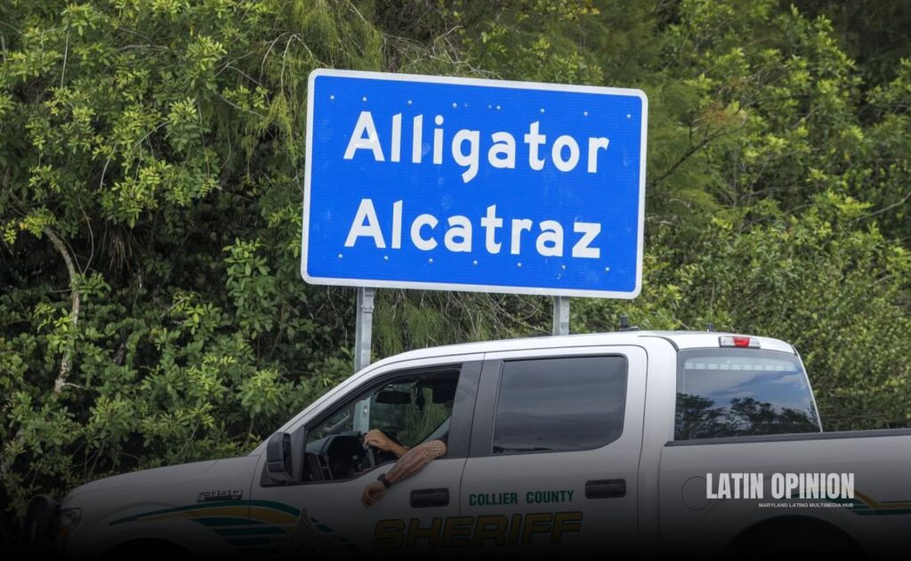 Jaulas y abusos contra migrantes en Alligator Alcatraz Alligator Alcatraz