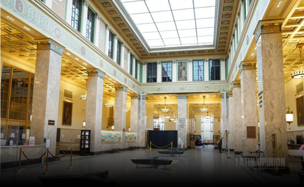 Conversatorio con April Ryan en la Enoch Pratt Free Library