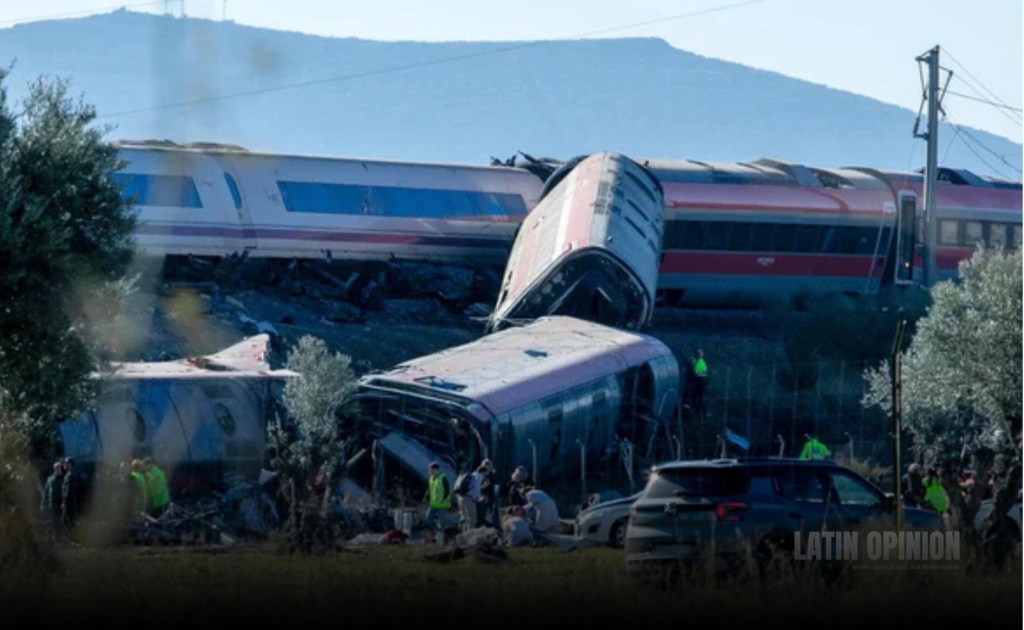 Colisión de tren de Alta velocidad en España Colisión de tren de Alta velocidad en España